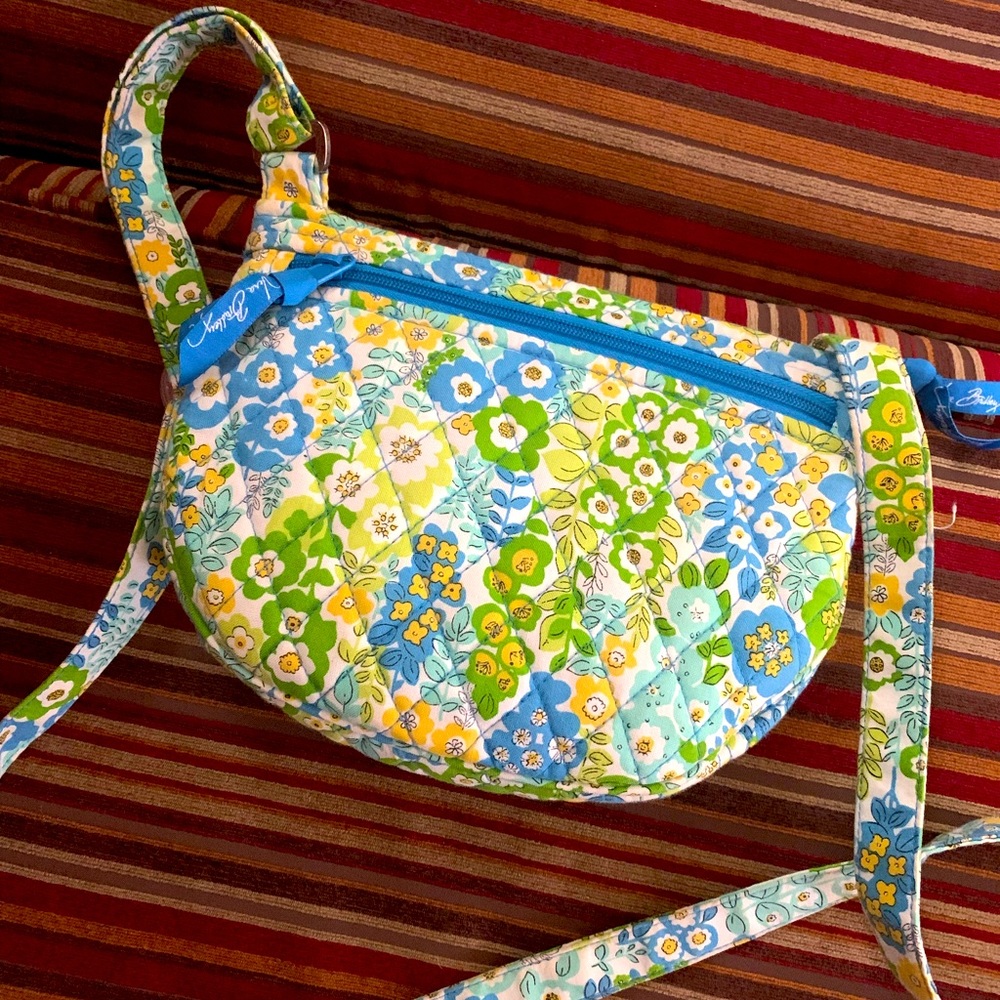 Vera Bradley Bags LIKE NEW - Picture 2 of 6